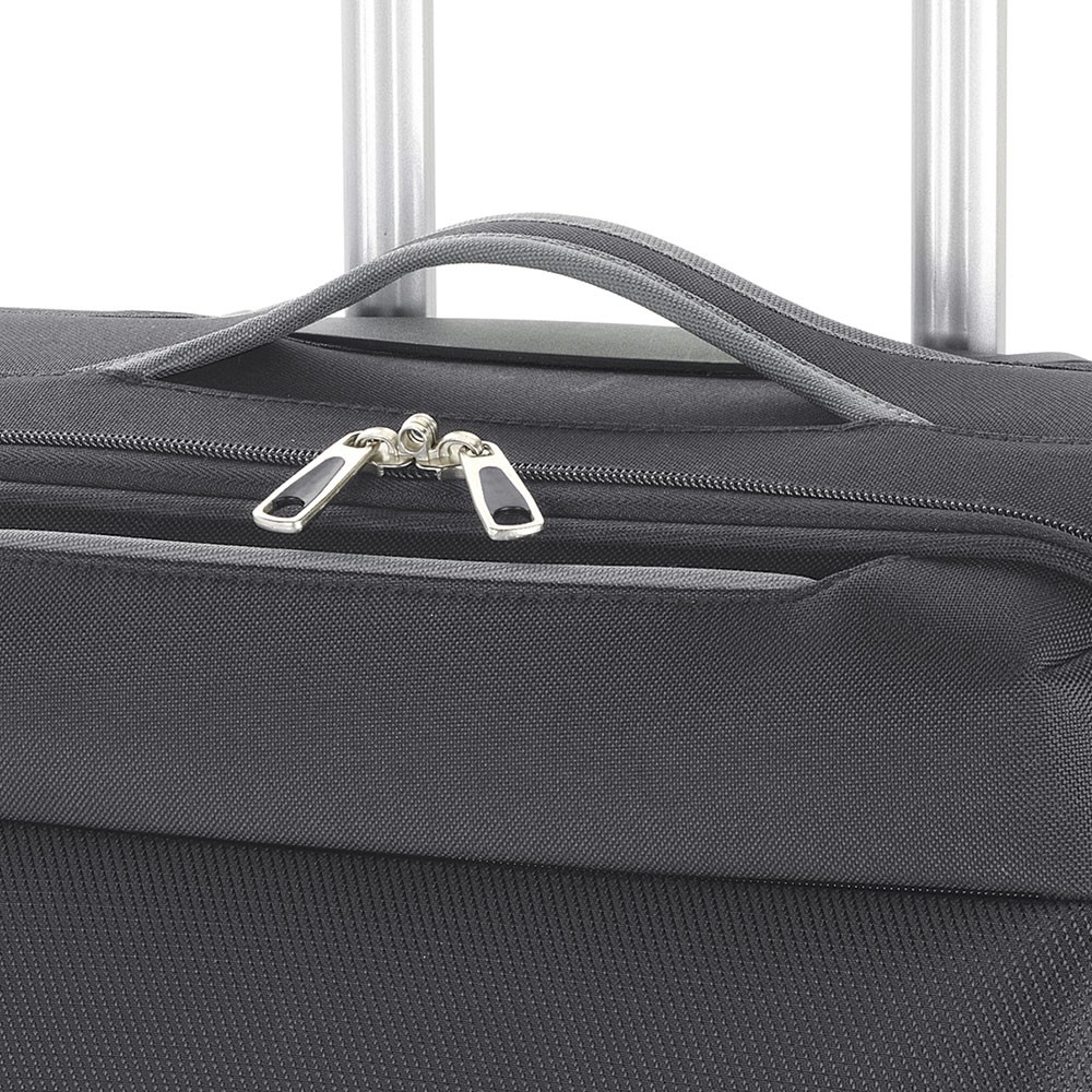 Kofer mali kabinski 38x55x20 cm polyester 31l-26 kg Zambia siva Gabol | PackUP Kofer mali (kabinski) 38x55x20 cm polyester 31l-2,6 kg Zambia siva Gabol