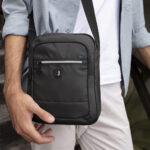 Torbica na rame muška 20x25x8 cm Flash siva Gabol