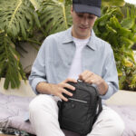 Torbica na rame muška 20x25x8 cm Flash siva Gabol