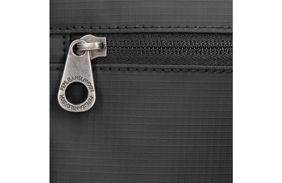 Torbica-srednja-STRAPS-Pepe-Jeans-crna-poliester-eko-koza-5 | PackUP poliester-eko koža-2