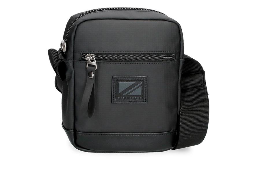 Torbica-srednja-STRAPS-Pepe-Jeans-crna-poliester-eko-koza | PackUP Torbica (srednja) STRAPS Pepe Jeans