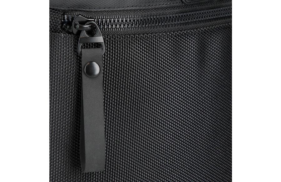 BLACKMORE-Pepe-Jeans-muska-torbica-crna-17x22x6-5 | PackUP