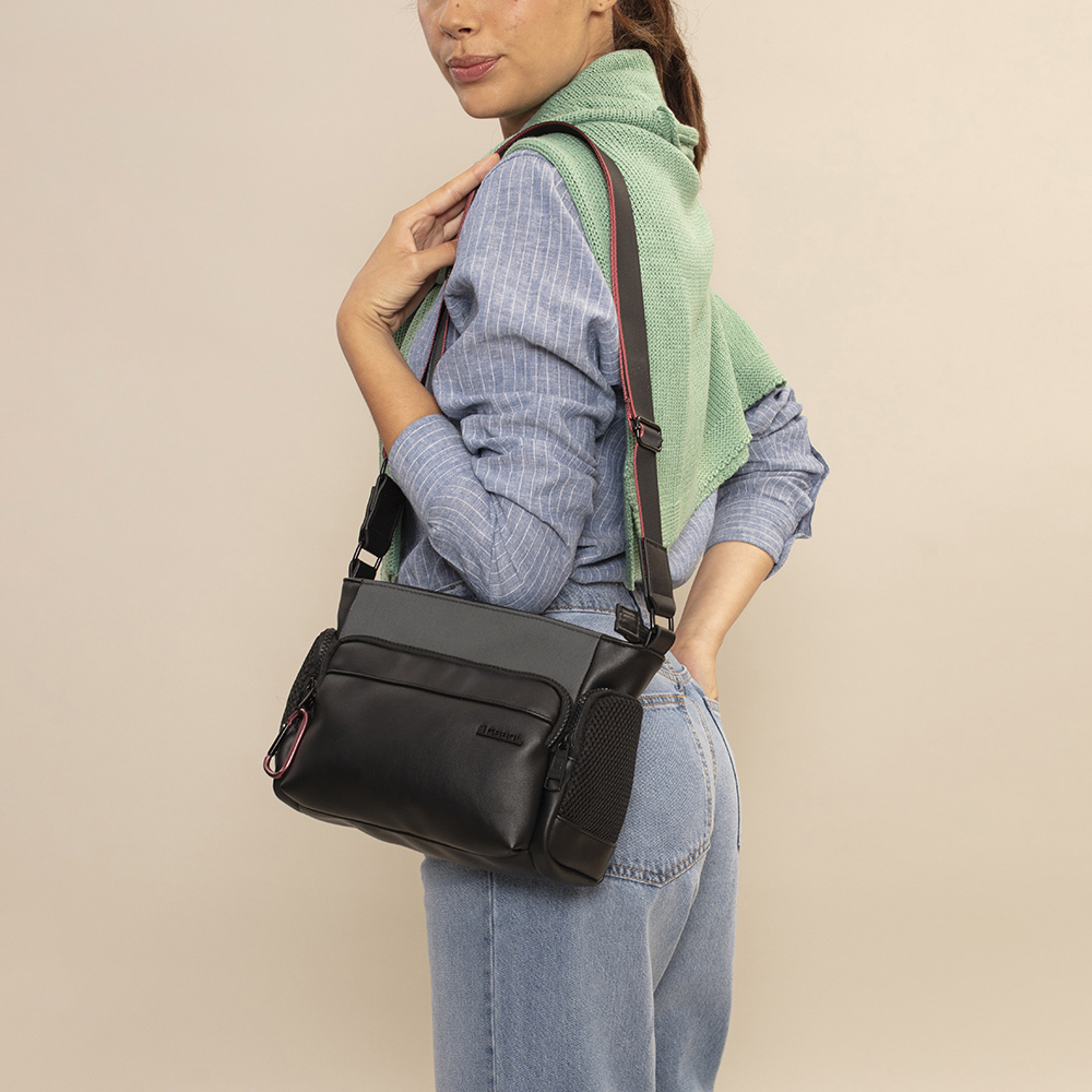 Nicole-URBAN-zenska-torba-Gabol-crna-7 | PackUP