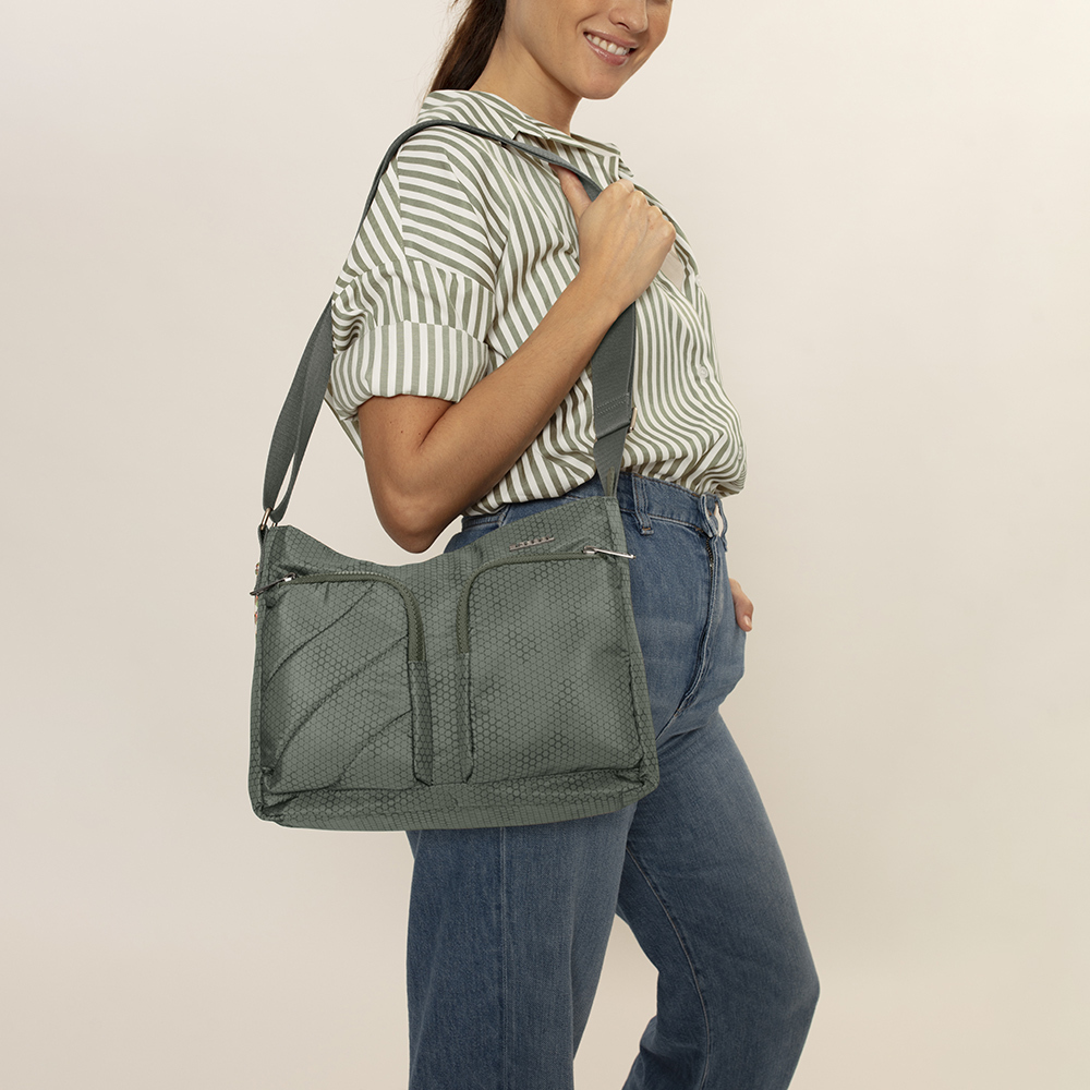 AITANA-zenska-torba-Gabol-30x23x10cm-zelena-5 | PackUP